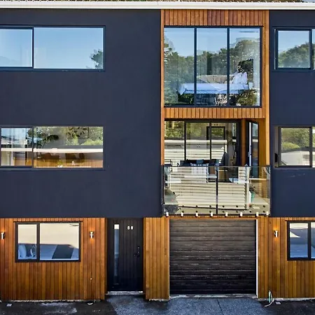 Villa Brand New Townhouse With Ocean Views